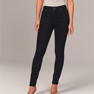 Abercrombie black skinny jean